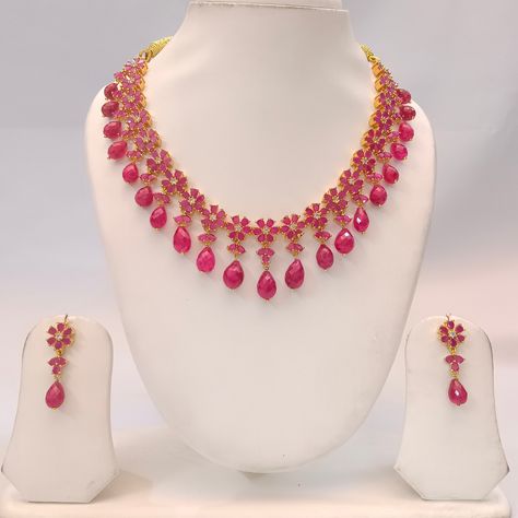 Ruby pendant set