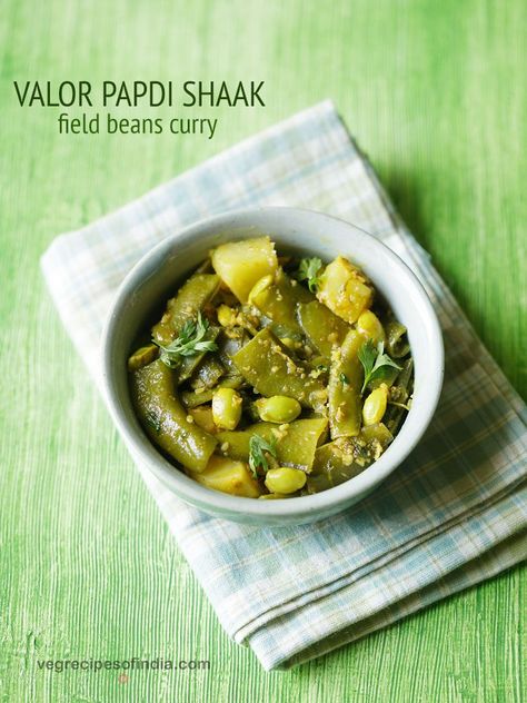 valor papdi nu shaak recipe with step by step pics. winter special recipe of a sweet and sour valor papdi shaak from the gujarati cuisine. these flat beans are also known as field beans, snow peas in english and val papdi, valor, sem ki phalli in other indian languages. Val Papdi Recipe, Flat Beans Recipe Indian, Aloo Methi Recipe, Papdi Recipe, Indian Flatbreads, Flat Beans, Methi Thepla, Indian Vegetable Recipes, Methi Recipes