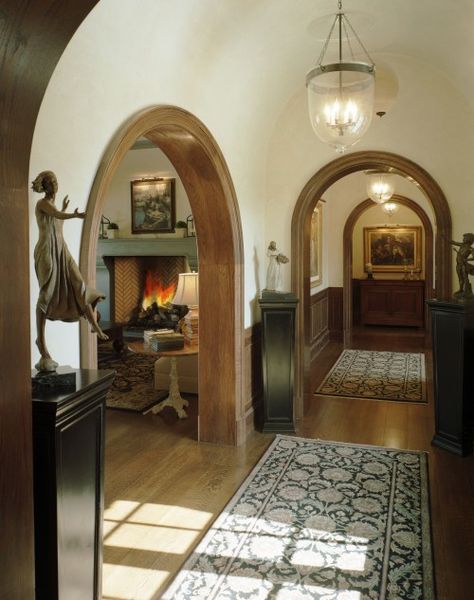 Arched doorways....I LOVE arched doorways...I have them in my house, but they aren't lined with WOOD like these.... Hobbit House Interior, Round Doorway, Archways In Homes, Arched Doorway, Arch Doorway, Arch House, Wood Arch, Arch Interior, Hall Interior