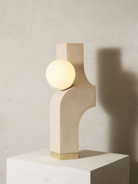 Farrah Sit - Sight Unseen Palm Tree Lights, Luminaire Vintage, Sight Unseen, Modern Wall Lamp, Ceramic Light, Luminaire Design, Ceramic Lamp, Table Lamp Lighting, 인테리어 디자인