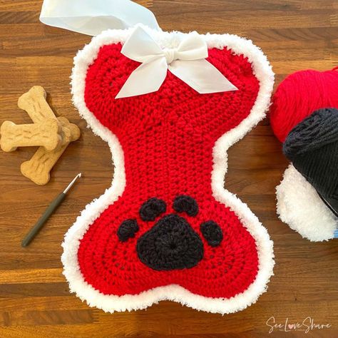 Bone Stocking, Stocking Pattern Free, Christmas Pickle Ornament, Crochet Hand Warmers, Crochet Christmas Stocking Pattern, Dog Christmas Stocking, Pet Stockings, Dog Stocking, Crochet Christmas Stocking