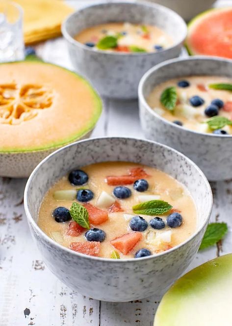 Cantaloupe Soup, Chilled Soups, Cold Recipes, Watermelon Dessert, Strawberry Soup, Spicy Peanut Noodles, Melon Soup, Melon Recipes, Ginger Salad Dressings