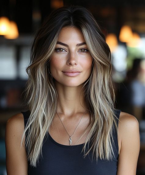 Top 51 Dark Brown Hair With Blonde Ideas For A Bold And Beautiful Look - Hair Trend Guide Blonde Pieces In Dark Hair, Dark Hair Blonde Money Piece, Brown Hair With Blonde Tips, Blonde Highlights Underneath, Dark Brown And Blonde, Shadow Root Blonde, Bold Balayage, Brunette With Blonde, Blonde Balayage Honey