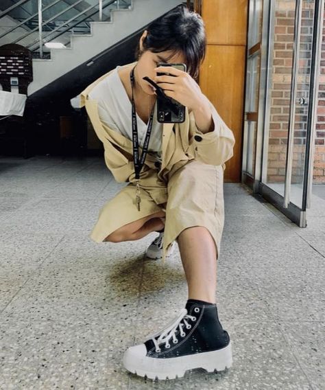 Converse Chuck Taylor Lugged Outfit, Converse All Star Lugged Outfit, Chuck Taylor Lugged Outfit, Lugged Leather Chuck Taylor All Star, Lugged Converse Outfit, High Top Sneaker Outfit, Chuck Taylor Lugged, Converse Lugged, Converse Chuck Taylor All Star Lugged