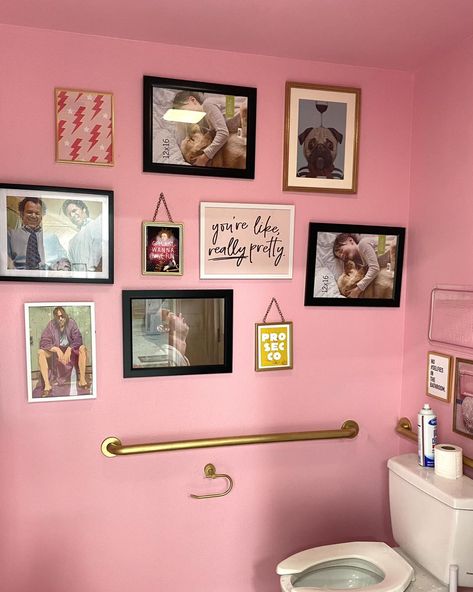 Feel free to use our bathroom too! It’s decorated as maximalist and fastastic as the rest of the store is! #thepinkpug #midlandtx #midlandfoodies #midlandtxboutique #midlandshopping Bathroom Ideas Maximalist, Maximalist Bathroom Decor, Maximalist Apartment, Maximalist Bathroom, Pink Pug, Bathroom Decor Apartment, Bad Influence, Bathroom Decor Ideas, Half Bathroom