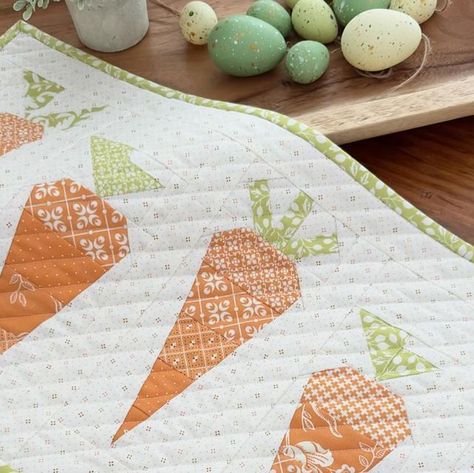 The Pattern Basket on Instagram: "A little carrot table runner just in time for Spring 🐣🥕🧡   Pattern: Made using blocks from my Veggie Garden pattern  #thepatternbasket #quiltpattern #mypiecingmethod #easypiecing #quiltshop #quiltfabric #quilting #piecedquilt #newpattern #quiltlove #quilter #springquilt #showmethemoda #modafabrics #quiltshop #modafabrics #carrotsticks #carrotquilt #carrots #tablerunner #madewithlove #spring #decoratingwithquilts #quiltfabric #quilter #figtreefabric" Bug Quilt, Mini Quilt Patterns, Spring Quilts, Quilt Sewing Patterns, Spring Pattern, Garden Pattern, Tasty Vegetarian Recipes, Quilted Table Runners, Quilted Table