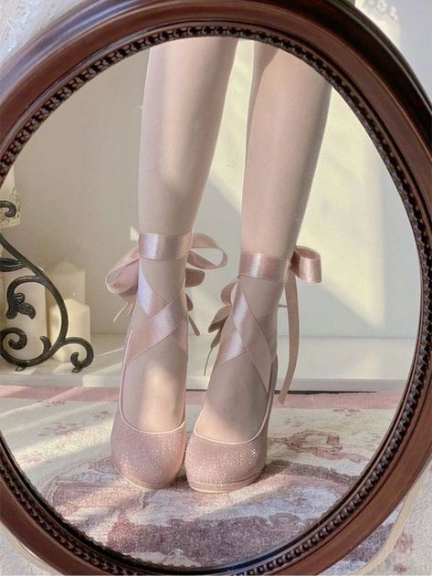 Pretty Heels, Cute Shoes Heels, Pleated Skirts, Fancy Shoes, Girly Shoes, Aesthetic Shoes, Sweet Lolita, Pretty Shoes, Dream Shoes