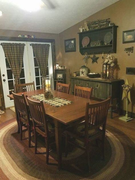 Primitive Dining Room, Primitive Dining Rooms, Primitive Living Room, Primative Decor, Primitive Kitchen Decor, Country Dining Rooms, Primitive Homes, Rooms Ideas, Prim Decor