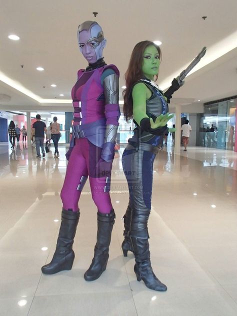 Daughters of Thanos by izabelcortez Nebula Guardians Of The Galaxy, Guardians Of The Galaxy Cosplay, Nebula Cosplay, Gamora Costume, Marvel Cosplay Girls, Gamora And Nebula, Sm Megamall, Clever Halloween Costumes, Costumes Diy