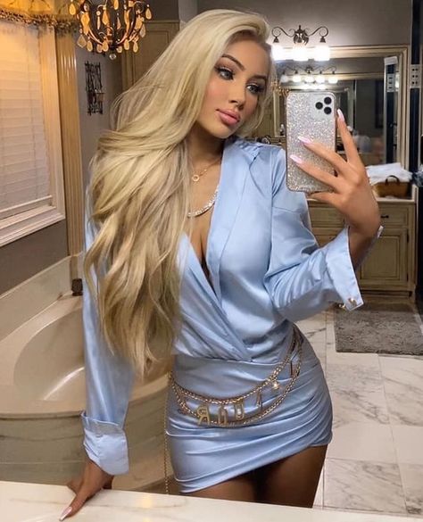 Katerina Rozmajzl Katerina Rozmajzl, Makeup Looks For Green Eyes, Satin Shirt Dress, Pretty Makeup Looks, Army Women, Long Blonde, Long Blonde Hair, Looks Chic, Hair Designs