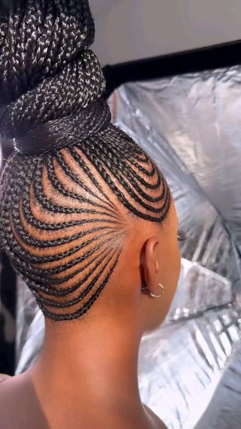 Big Cornrows Hairstyles, Cornrow Ponytail Styles, Cornrow Updo Hairstyles, Latest Braided Hairstyles, Latest Hair Braids, Cornrows Natural Hair, Cornrow Ponytail, Cornrows Braids For Black Women, Cornrow Braids