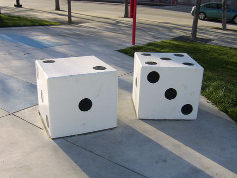 Giant Dice Giant Toys Props, Clue Props, Giant Monopoly, Creepy Wedding, Giant Dice, Kids Night Out, Diy Dice, Christmas Parade Floats, Homecoming Floats