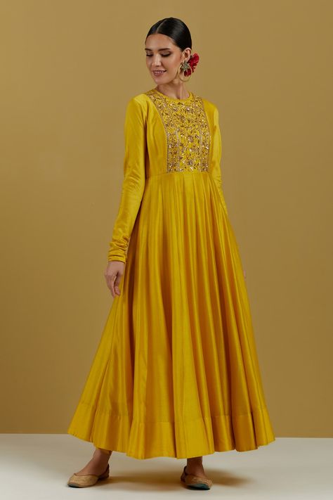 Shop for these amazing collections of Yellow Chanderi Hand Embroidered Sequin And Cutdana Work Panel Anarkali For Women by Ikshita Choudhary online at Aza Fashions. Panel Anarkali, Churidar Sleeves, Yellow Anarkali, Silk Anarkali, Indian Dresses Traditional, Anarkali Dress, Kurta With Pants, Designer Dresses Indian, Churidar