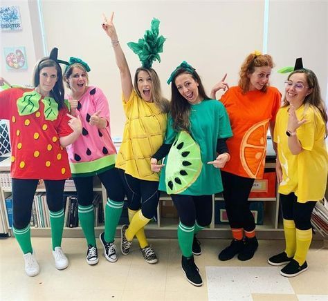 Diy Fruit Costume, Fruit Halloween Costumes, Halloween Fashion Outfits, Spirit Costume, Apple Costume, Fruit Costumes, Fashion Outfits Summer, Necklace B, Teacher Halloween Costumes