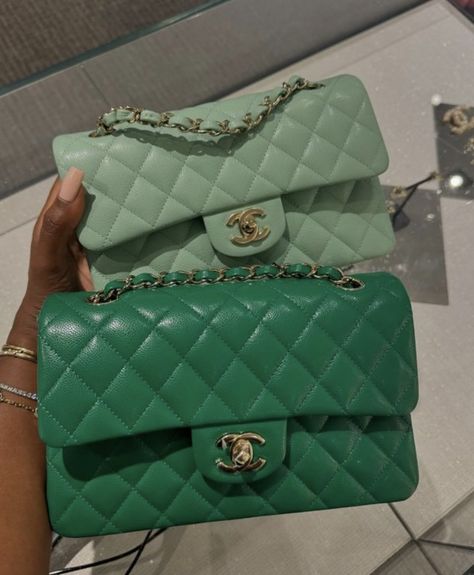 Beauty ✨ (@Outfit_Luxy) on X Mint Green Bag Outfit, Green Chanel Bag, Mint Green Bag, Green Bag Outfit, Green Chanel, Mint Green Bags, Bag Outfit, Bag Obsession, Girly Bags