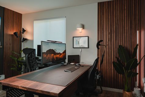 Office Decor Workplace, Small Office Design, Pc Table, Bedroom Setup, Workspace Design, Office Workspace, Home Office Setup, Stilts, Home Office Space