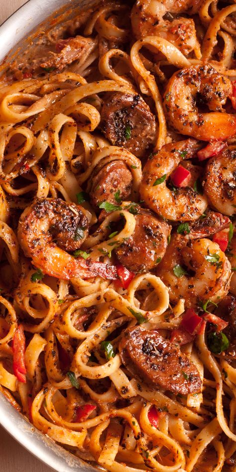 Cajun Shrimp And Sausage Pasta, Cajun Shrimp And Sausage, Shrimp And Sausage Pasta, Creamy Cajun Shrimp, Pasta Fettuccine, Creamy Cajun Shrimp Pasta, Pasta Garlic, Weeknight Pasta, Shrimp And Sausage