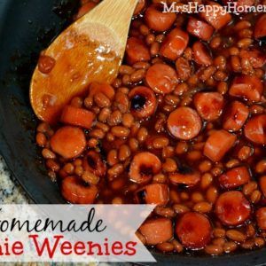 Beenie Weenie Recipe, Beans And Weenies, Bake Macaroni, Beanie Weenies, Homemade Beans, Clam Recipes, Corn Muffins, Favorite Meals, Mac Cheese