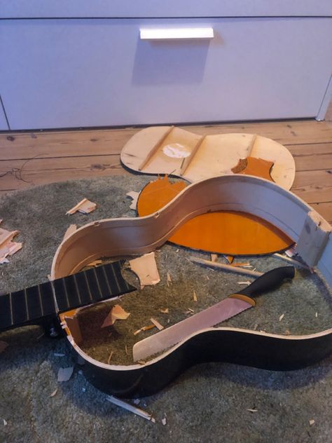 I fkn broke it U Broke Me First, Guitar Room Decor, U Broke Me First Lyrics, Broke Me First Lyrics, Being Broke Memes Funny, Broken Guitar, Guitar Room, Diy Room Decor, Decor Diy