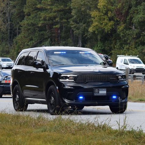 Police Cars Aesthetic, Unmarked Police Cars, Undercover Police Cars, Security Vehicles, Police Pictures, Police Aesthetic, Undercover Police, Patrol Car, Detective Aesthetic