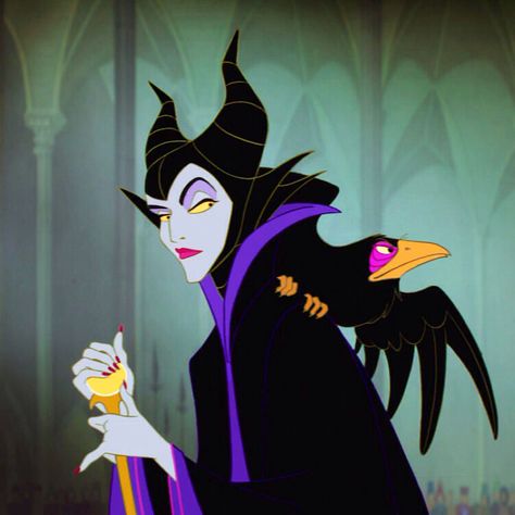 Sleeping Beauty Art, Maleficent Disney, Disney+ Icon, Sleeping Beauty Maleficent, Evil Disney, Animation Disney, Disney Dragon, Disney Maleficent, Disney Wall