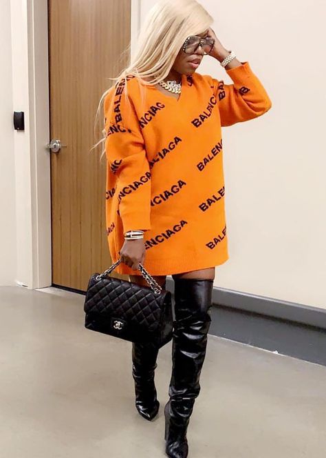 Balenciaga x Chanel x YSL Balenciaga Sweater Outfit, Balenciaga Sweater, Fashion Trend Inspiration, Orange Fits, Fasion Outfits, Sweater Outfit, Swag Outfits For Girls, Fashion Portfolio, Classy Casual Outfits