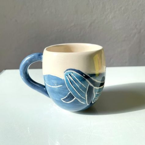 Ocean Themed Pottery, Cute Pottery Painting, Handmade Mugs Pottery, Ocean Ceramics, Ocean Pottery, Whale Mug, Ocean Mug, Cool Mug, Pottery Inspo