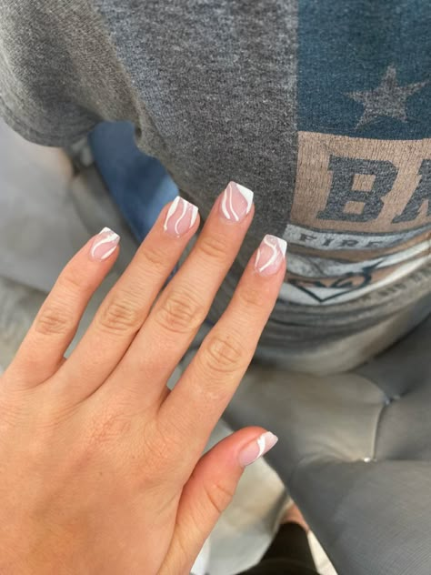 White Nails With Stripes, Nails White Background, White Striped Nails, White Nails Trendy, Olivia Nails, Acrylics White, Simple Nail Ideas, Ball Nails, Acrylic Nails Yellow