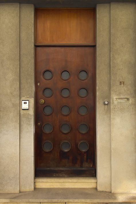 Bledisloe House, Apartment Entry Door, Mid Modern House, Art Deco Doors, Restaurant Door, Coffee House Design, Crystal Room, Hotel Door, Timeless Interior