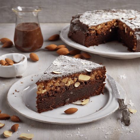 Decadent Almond, Ricotta, and Chocolate Cake: A Sweet Symphony Ricotta Almond Cake, Italian Almond Cake, Chocolate Ricotta Cake, Italian Baking, Almond Ricotta, Italian Cakes, Almond Cake Recipe, Stanley Tucci, Ricotta Cake