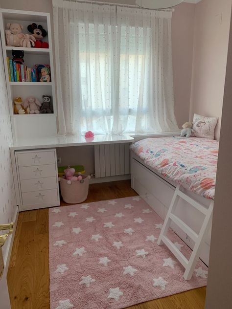 Girls Box Bedroom Ideas, Decoration Small Bedroom, Teen Bedroom Green, Ikea Girls Bedroom, Small Room Girl, Small Bedroom Office, Box Room Bedroom Ideas, Small Girls Bedrooms, Small Kids Bedroom