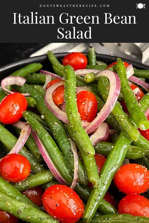 Italian Green Bean Salad is the perfect side dish any time of the year. Fresh greens, tomatoes, and red onion tossed in a herb vinaigrette. Green Bean And Tomato Recipe, Green Bean Tomato Salad, Italian Green Bean Salad, Green Bean And Tomato Salad, Tomato Side Dishes, Bean Salads, Green Bean Salad Recipes, Italian Green Beans, Herb Vinaigrette