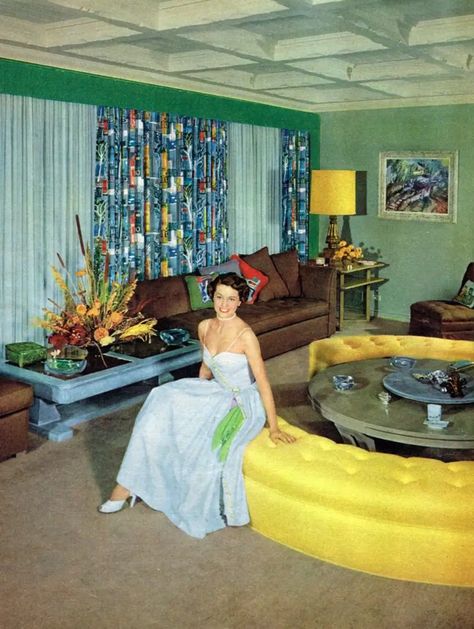 100 Years of Style: Living Rooms Through the Decades | Apartment Therapy 1950s Living Room, Sala Vintage, Retro Rooms, Cyd Charisse, Living Vintage, Retro Living Rooms, Mid Century Living, Retro Funny, Mid Century Living Room