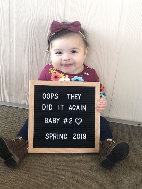 Big sister announcement letter board Baby Number 2 Announcement, Sibling Baby Announcements, 2nd Pregnancy Announcements, Baby 2 Announcement, Second Baby Announcements, Second Pregnancy Announcements, Toddler Quotes, Pregnancy Announcement Big Sister, Baby Announcement To Husband