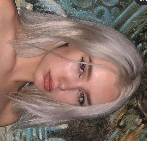 Fete Emo, Neo Grunge, Tokyo Street Fashion, Platinum Hair, Grunge Girl, Hair Inspo Color, First Name, Platinum Blonde, Grunge Style