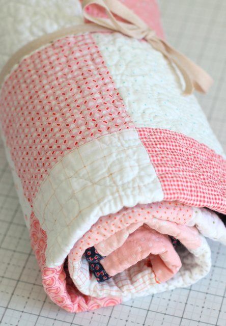 Simple Checkerboard Pink Patchwork Quilt - Diary of a Quilter - a quilt blog Simple Patchwork Quilt, Checkered Quilt, Beginners Quilting, Baby Quilts Easy, Baby Quilt Patterns Easy, Girl Quilts Patterns, Diary Of A Quilter, Baby Quilt Tutorials, Pink Patchwork