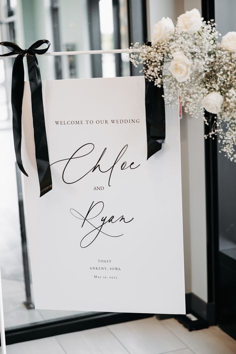 Black And White Wedding Diy, Black And White Wedding Reception Decor, Black And White Wedding Sign, Black And White Summer Wedding, Black And White Welcome Sign, Welcome Sign Black And White, Welcome Table Wedding, Hanging Welcome Sign, White Weddings Reception