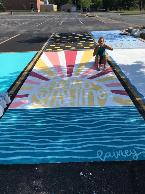 Football Senior Parking Spot, Sun Parking Spot Painting, Senior Parking Spaces Beach Theme, Sun Senior Parking Spot, Senior Parking Spot Girly, Senior Parking Spaces Unique, Disco Ball Parking Spot, Beach Senior Parking Spot, Senior Parking Space Ideas Christian