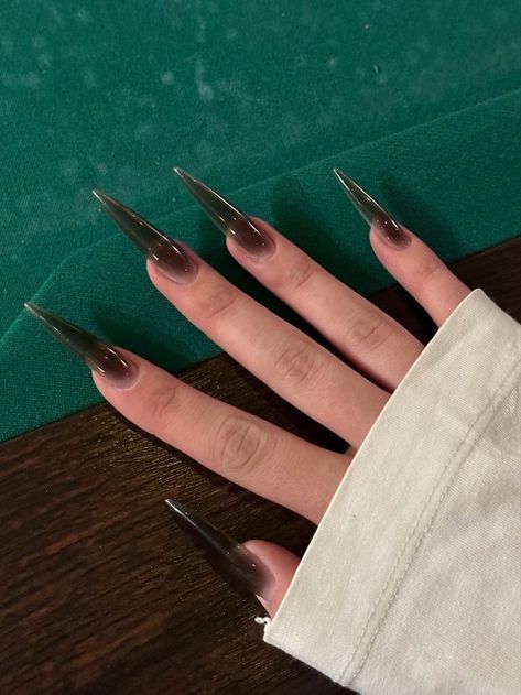 Sharp Acrylic Nails, Black Nails With Glitter, Sharp Nails, Wow Nails, Punk Nails, Gothic Nails, Diy Acrylic Nails, Exotic Nails, Jelly Nails