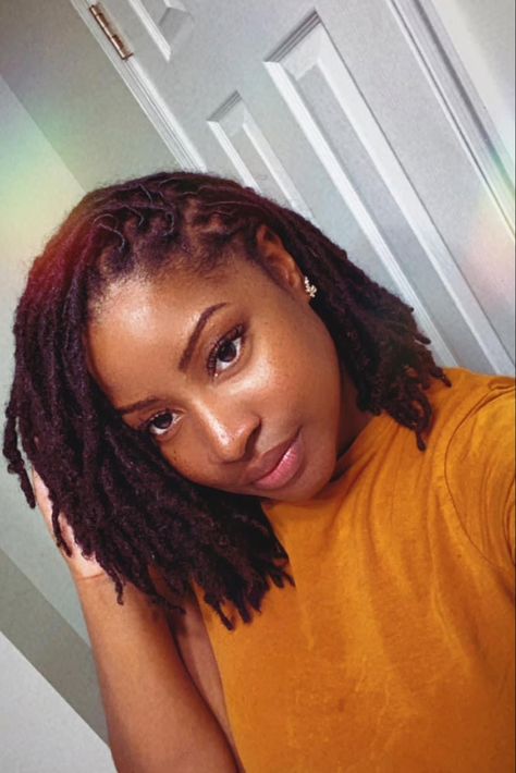 Locs Before After, 4c Dreadlocks Women, Medium Sized Locs On Black Women, Locs In A Bob Style, 4b Locs Natural Hair, Chin Length Locs, Medium Locs Black Women Styles, Loc Cuts For Women, Medium Dreads Black Women Loc Hairstyles