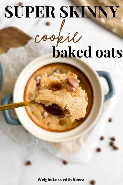 WOW! I am obsessed with this recipe for low calorie baked oats that taste just like warm cookie dough! Perfect for weight loss! Click this pin to get the full recipe. Baked Oats Low Calorie, Oats Low Calorie, Low Calorie Baked Oats, Low Calorie Cookie Dough, Cookie Dough Baked Oats, Cookie Baked Oats, Super Low Calorie Recipes, Low Calorie Cookies, Low Calorie Baking