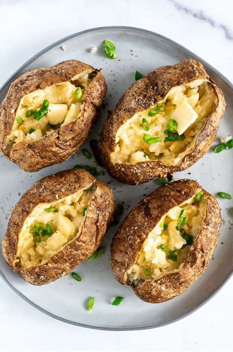 Reheat Baked Potato In Air Fryer, Baked Potato In Ninja Air Fryer, Airfryer Loaded Baked Potato, Air Fryer Baked Potato Quick, Airfry Bake Potato, Copycat Recipes Desserts, Air Fryer Recipes Low Carb, Food Substitutions Healthy, Air Fryer Baked Potato