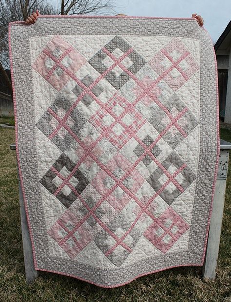 Puttin' on the Ritz Baby Quilt - front | This pattern was ad… | Flickr Mountain Quilts, Baby Quilt Patterns, Childrens Quilts, Baby Wallpaper, Cute Quilts, Grey Quilt, Pink Quilts, Quilt Baby