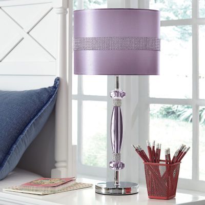 Fancy Lamp Shades, Light Purple Bedroom Ideas, Lavender Bedroom Decor, Dorm Apartment Decor, Purple Girls Bedroom, Blue Sofas Living Room, Purple Girls Room, Purple Lamp, Purple Room Decor