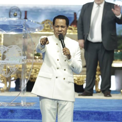 Pastor Chris Oyakhilome, Chris Oyakhilome, Volunteer Recognition, Pastor Chris, Victory Parade, Divine Healing, The Word Of God, Godly Man, Streaming Tv