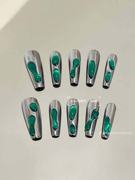 Water Nails Design, Nails Y2k, Edgy Nails, Razzle Dazzle, Weird Stuff, Nails Desing, Nail Art Ideas, Fire Nails, Funky Nails