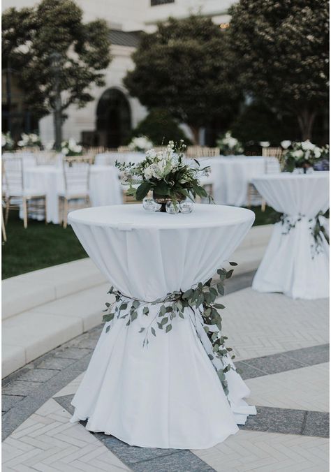 Visit our website for even more details on "high top tables wedding". It is actually an excellent area for more information. Dinner Backyard, Wedding Cocktail Tables, Cocktail Table Decor, Marquee Decoration, Tables Wedding, Table Cloth Decorations, High Top Tables, Events Decor, Eco Wedding