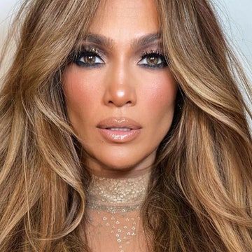 Jennifer Lopez Hair Color, Jlo Makeup, Jennifer Lopez Makeup, Choppy Fringe, Jlo Hair, Jennifer Lopez Hair, Ginger Hair Color, Glamour Uk, Caramel Hair