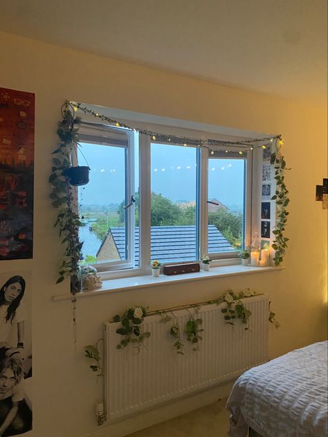 Window Ledge Bedroom, Above Window Decor Bedroom, Window Seals Ideas, Fairy Lights In Window, Window Ledge Decor Bedroom, Window Seal Ideas, Window Ledge Ideas, Above Window Decor, Window Ledge Decor