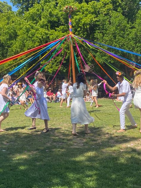 Maypole Aesthetic, Midsommar Celebration, Mayday Baskets, Beltane Wedding, Beltane Aesthetic, Midsommar Aesthetic, Midsommar Party, Midsummer Party, Midsummer Festival